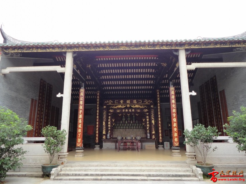 宗祠内景